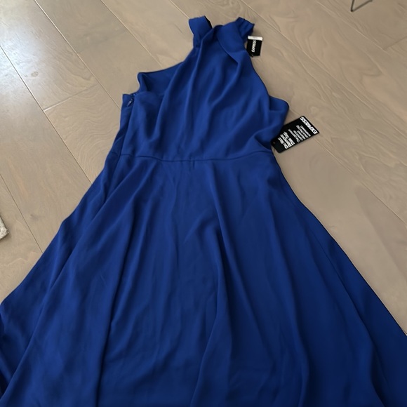 BNWT gorgeous blue express halter neck dress - size 0 - Picture 2 of 3
